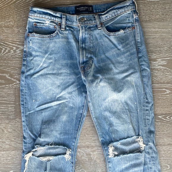 Abercrombie & Fitch Ripped Straight Jeans 33x32 - Picture 4 of 6